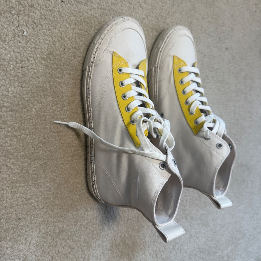 NWOT men’s Diesel canvas shoes - Picture 3 of 4